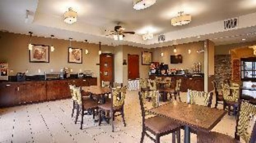 Best Western Plus Desoto Inn & Suites image 12